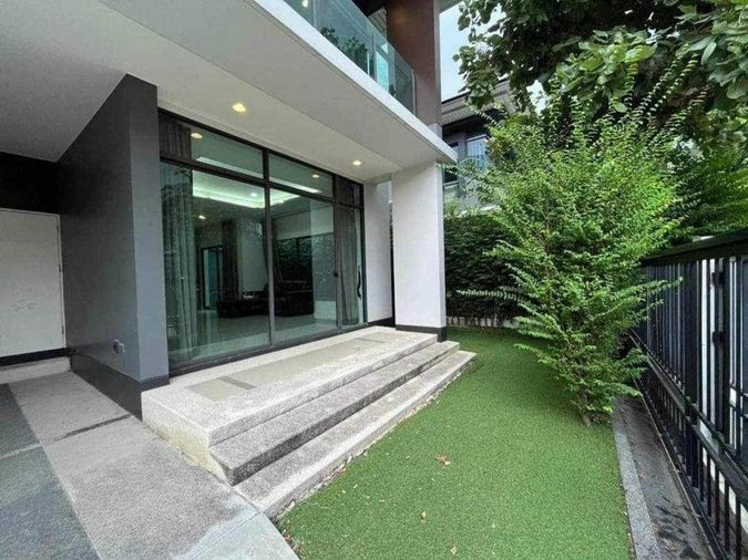 3-bed house for rent, 195 sqm, 57 sq wah, Setthasiri Krungthep Kreetha