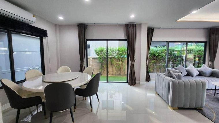3-bed house for rent, 195 sqm, 57 sq wah, Setthasiri Krungthep Kreetha