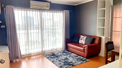 คอนโดให้เช่า : ให้เช่า ลุมพินีพาร์ค รัตนา Sizeใหญ่  ห้องมุม อาคาร A 