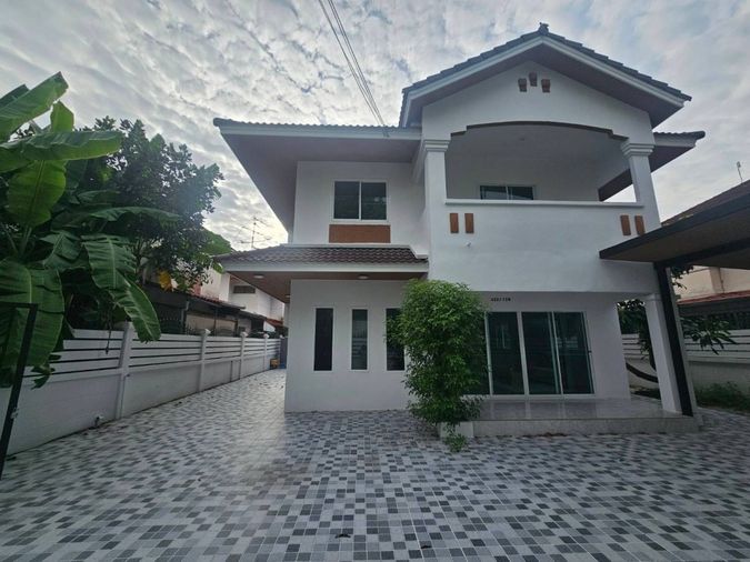 S2847 ขายบ้านเดี่ยวหลังมุม หมู่บ้านปรีชา สุวินทวงศ์ รีโนเวทใหม่พร้อมอยู่
