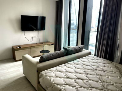 Condos for rent : 📌 For Rent Condo NOBLE PLOENCHIT Building C, Floor 28,Studio, Room size 45.00 sqm