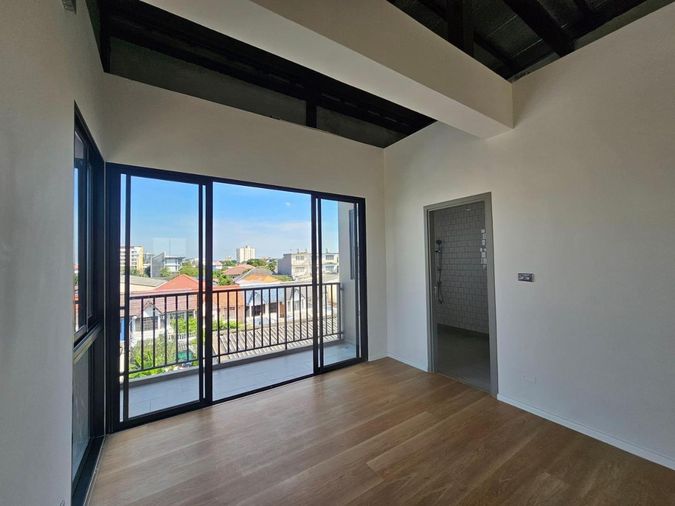 2-bed home office for rent, 23.4 sq wah, Chatuchak