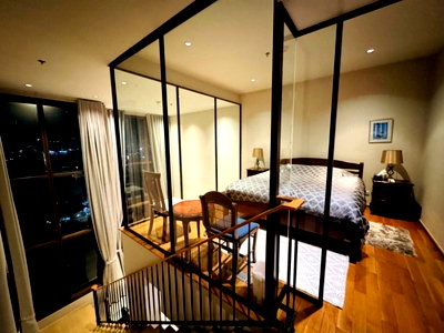 Condos for rent : LTHC11142-The Emporio Place FOR RENT 1 beds 2 baths size 93 Sqm. Near BTS Phrom Phong Station ONLY 60k/month