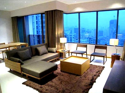 Condos for rent : LTHC11144-The Emporio Place FOR RENT 105 Sqm. 2 beds 2 baths Near BTS Phrom Phong Station ONLY 75K/Month