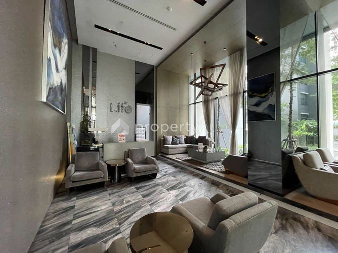 Life Sukhumvit 48