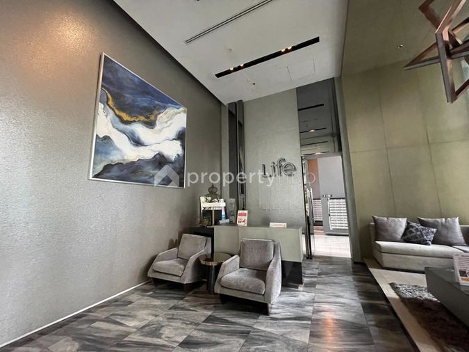 Life Sukhumvit 48