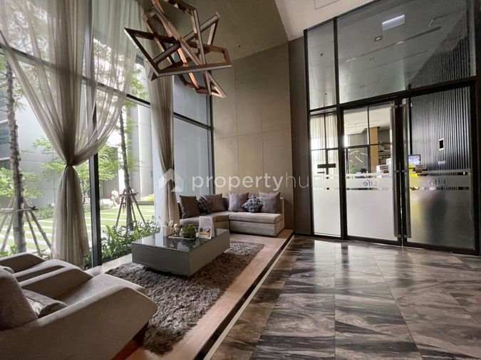 Life Sukhumvit 48