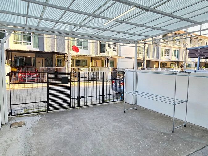 3-bed house for rent, 80 sqm, 20 sq wah, Baan Mai Rama 9 - Srinakarin