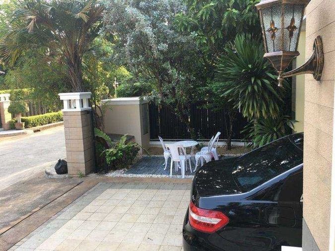 4-bed house for rent, 90 sqm, 22.5 sq wah, Ladawan Ramintra Km.2