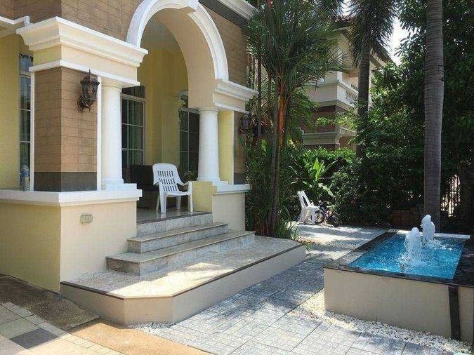 4-bed house for rent, 90 sqm, 22.5 sq wah, Ladawan Ramintra Km.2
