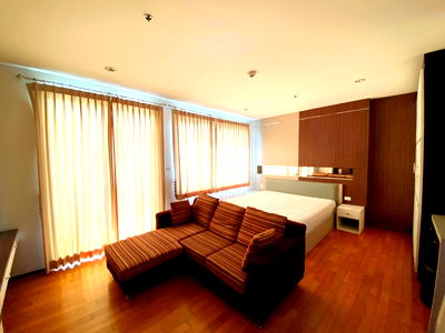 คอนโดให้เช่า : MW๙๐🔴🟢🟡กดปุ่มแอดไลน์ได้เลยนะคะ🔴💥💎วิลล่า สาทร