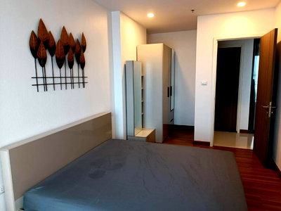 Condos for rent : For Rent Supalai Premier Charoen Nakhon Fully Furnished (Near BTS Klong San Station)