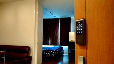 Condos for rent : For rent The Bloom Sukhumvit71  near Bts Pharkanong 450 m