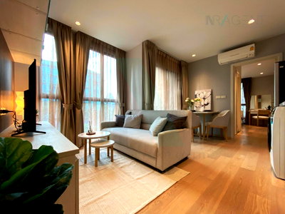 คอนโดให้เช่า : ให้เช่าคอนโด รูเนะสุ ทองหล่อ 5 อาคาร 1 ชั้น 4 1 ห้องนอน ขนาด 38.00 ตรม ใกล้ สถาบันปรีดีพนมยงค์