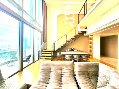Condos for rent : Condo for RENT *Magnolias Waterfront Residences ICONSIAM 4 bed 6 bath, 40+ floor room, the best of the Luxury project @380,000 Baht