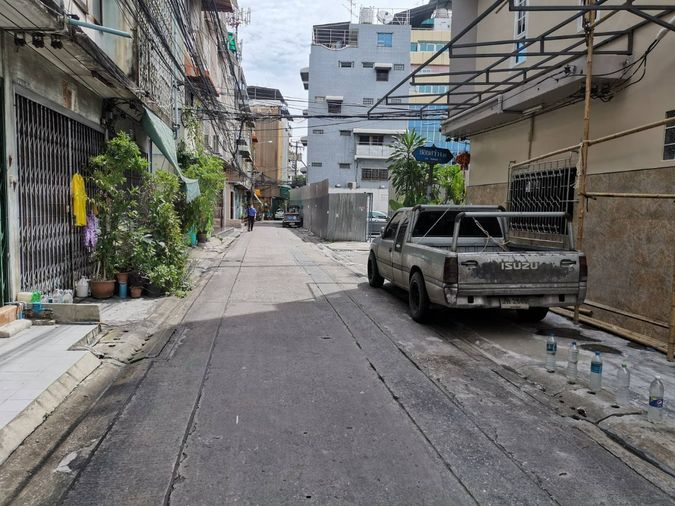 Land for sale, 226 sq wah, Bang Rak