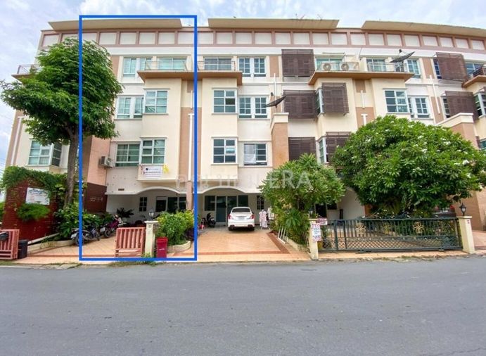 ขายโฮมออฟฟิศ 3 ห้องนอน 311 ตร.ม. 32 ตร.ว. เขตบึงกุ่ม