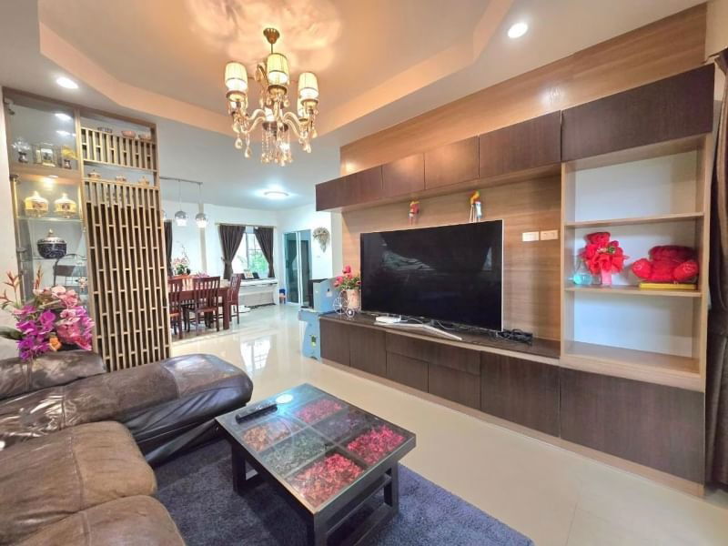 Houses for sale : For sale: 2-storey detached house, large house, end house, Manirin Green Park Village, Ang Sila
