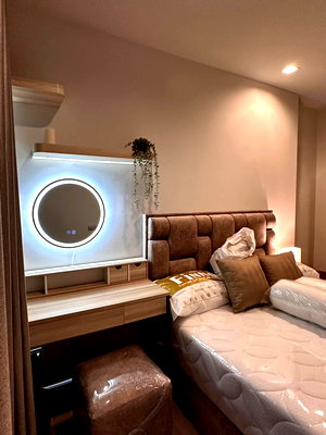 Condos for rent : @Condorental condo for rent Life Asoke Hype