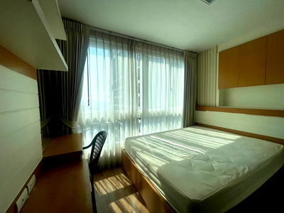 Condos for rent Robinson Sriracha : Rent Ladda Condo View good location close to tourist attractions community areas convenient travel decorated and ready to move in