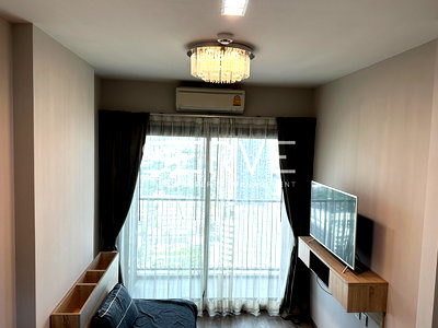 Condos for rent Major Cineplex Ratchayothin : Best Price 1 Bed Nice View Fully furnished  Good Location Close to MRT Lat Phrao 100 m.   @ Whizdom Avenue Ratchada-Ladprao