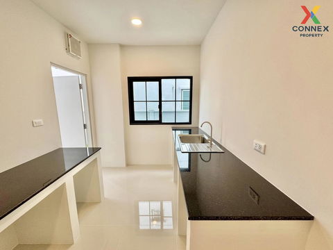For Sale House , Centro Bangna , Bang Kaeo , Bang Phli , Samut Prakarn , CX-110443 ✅ Live chat with us ADD LINE @connexproperty ✅ 