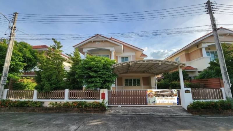 Houses for sale : For sale, 2-story detached house, Bang Saen zone, Maneerin Project, Ang Sila.