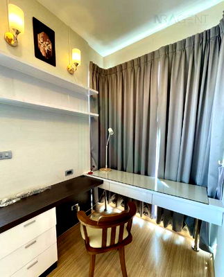 Condos for rent : 🎊 For rent condo THE LIGHTHOUSE SATHORN - CHAREONNAKORN Building 1, Floor 16,1 bed room, Room size 49 sqm