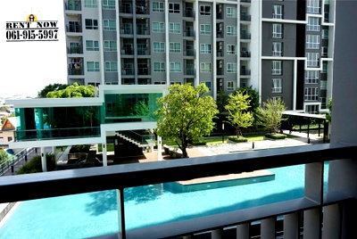 Condos for rent : For rent: The Tempo Grand Sathorn-Wutthakat / 1 BR 30 sq m, 8th floor, Building B, swimming pool view, next to BTS Wutthakat, only 30 m.