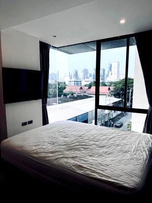 คอนโดให้เช่า : 168 Sukhumvit 36 ห้องสวย ราคาดี สอบถามเพิ่มเติมได้ที่ Line @condorental