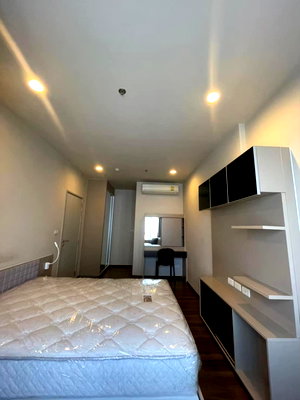 คอนโดให้เช่า : Onyx Phaholyothin ห้องสวย ราคาดี สอบถามเพิ่มเติมได้ที่ Line @condorental