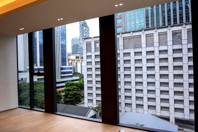 Condos for sale : +++Urgent sale+++ Tonson One Residence**2 bedrooms, 118.5 sq m, fully furnished!!