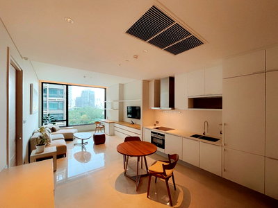 Condos for sale : +++Urgent sale+++ Sindhorn Residence** 1 bedroom, size 74 sq m!!