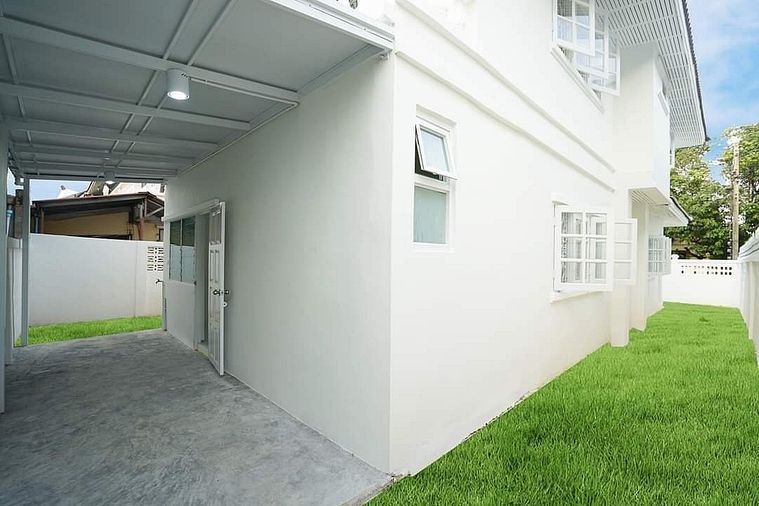 3-bed house for sale, 130 sqm, 50 sq wah, Bang Khun Thian