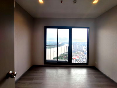 Condos for sale : For sale, luxury condo The Politan Aqua A condo on the Chao Phraya River, beautiful view, cool atmosphere