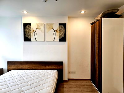 Condos for sale :   Ideo Q Chula Samyan【𝐒𝐄𝐋𝐋 & 𝐑𝐄𝐍𝐓】🔥Condo near MRT Samyan, simple and elegant style 🔥  Contact Line ID: @hacondo