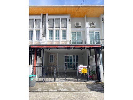 For sale: 2-story townhome, Golden Town Village 2, Suksawat Phutthabucha, Soi Suksawat 26.