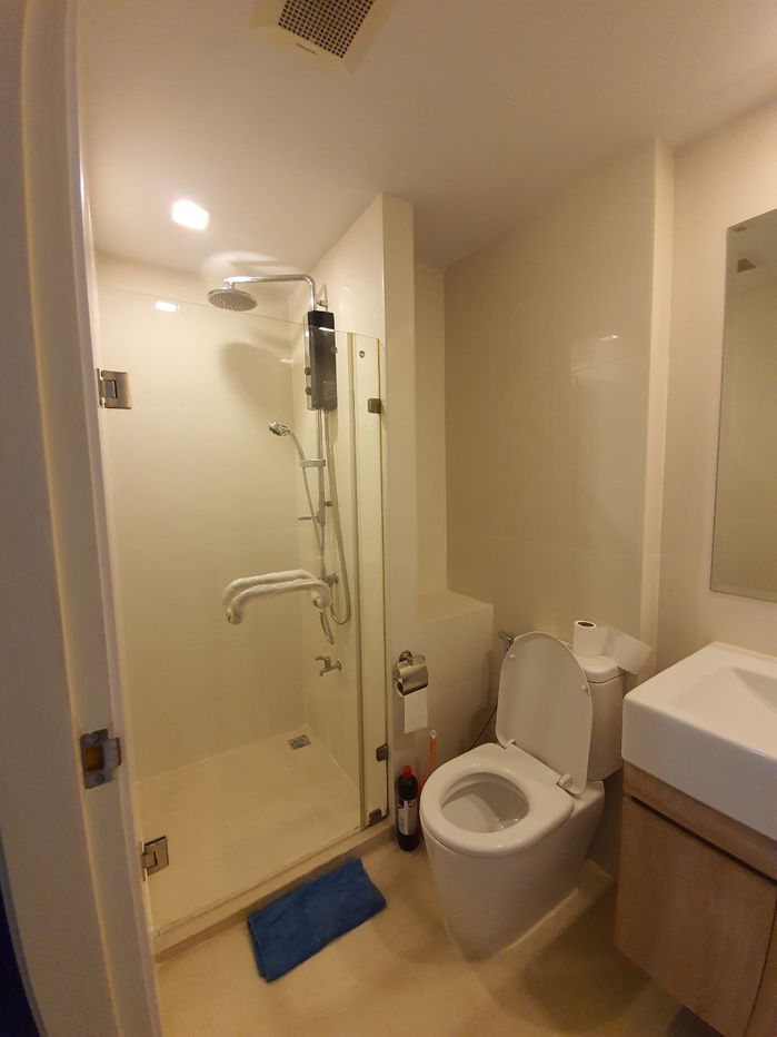 picture Condo metro luxe rama4 (Bangkok) - 10/10