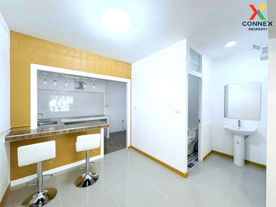 Townhouses for sale Makro Bangbuathong : For Sale Townhouse/Townhome  , Sirarom Bang Bua Thong , Phimonrat , Bang Bua Thong , Nonthaburi , CX-111562 ✅ Live chat with us ADD LINE @connexproperty ✅ 