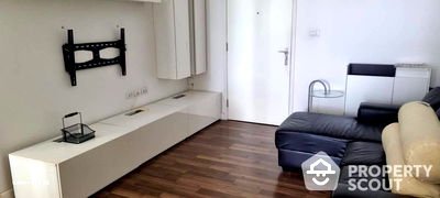 Condos for sale BTS Talat Phlu : 1-BR Condo at The Room Sathorn-Taksin near BTS Pho Nimit (ID 1343837)