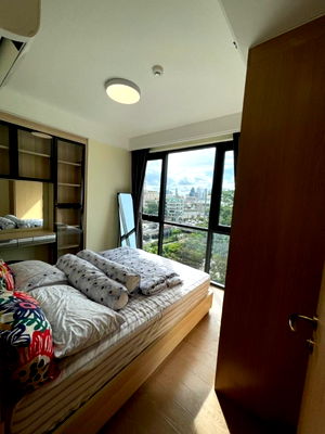 Condos for rent Silom and Sathorn Road : Code: KJ3344  for rent Regal Sathon - Naradhiwas // Line ID: @kjcondo (with @) //