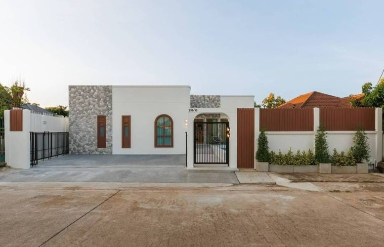 Ph0387 ขายบ้านพูลวิลล่า 4 นอน 5 น้ำ 72 ตรว. ใกล้กาดฝรั่ง , หางดง เชียงใหม่ ราคา 7.9 ลบ.