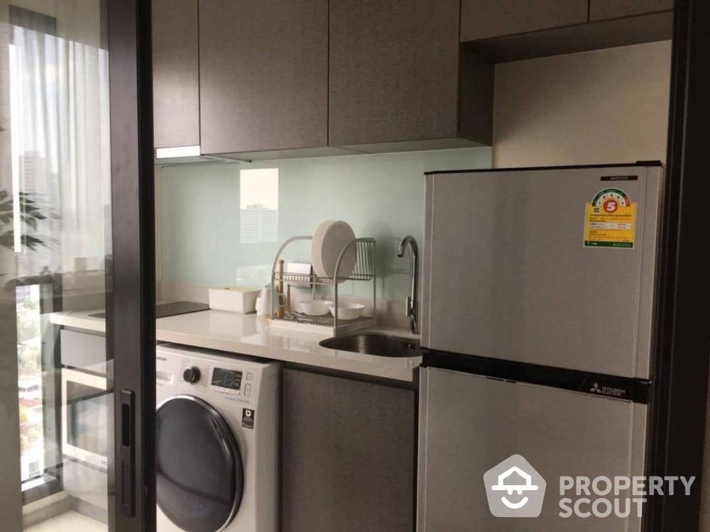 รูป คอนโด 1-ห้องนอน ที่ ริทึ่ม สุขุมวิท 36-38 ใกล้ BTS ทองหล่อ (ID 648221) - รูปที่ 4/11