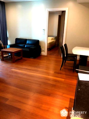 Condos for sale : 2-BR Condo at Bright Sukhumvit 24 Condominium near BTS Phrom Phong (ID 512733)