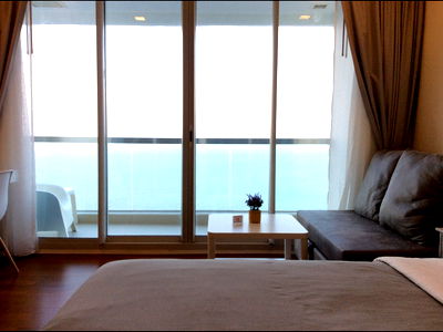 Condos for rent Art in Paradise Pattaya  : For rent condo The palm wongamat beahc front pattaya (S03-1926)