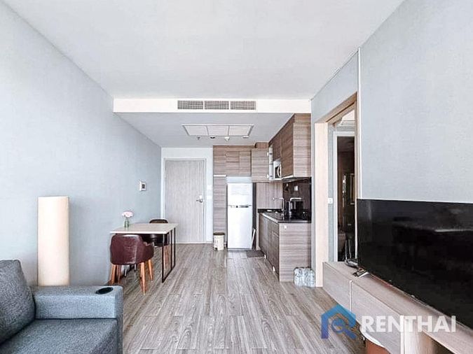 คอนโดริมทะเลจอมเทียน ห้องขนาดใหญ่ 1 ห้องนอน พร้อมวิวทะเลที่สวยงาม