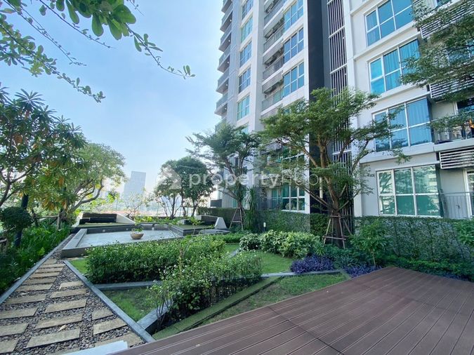Rhythm Sathorn - Narathiwas