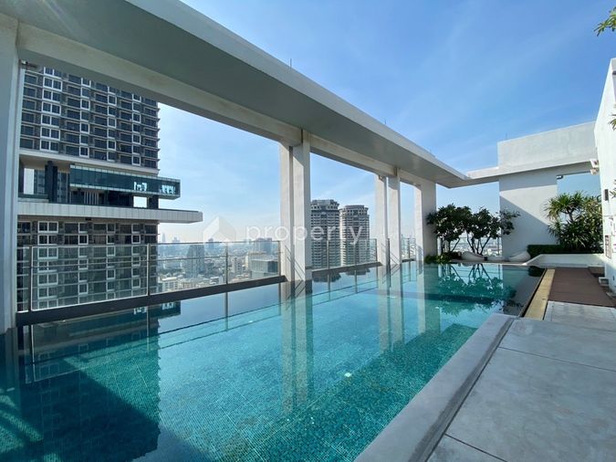 Rhythm Sathorn - Narathiwas