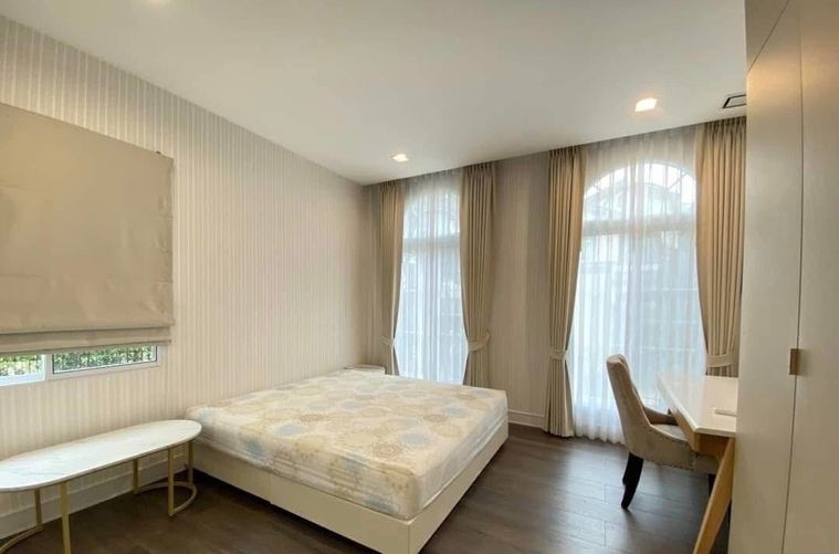 4-bed house for rent, 340 sqm, 115 sq wah, Nantawan Ramintra - Paholyothin 50