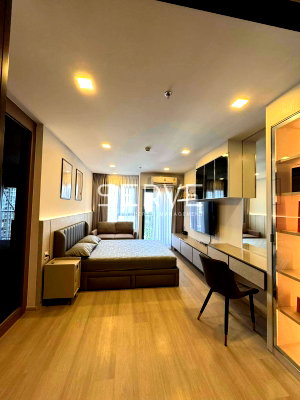 คอนโดให้เช่า : ห้องใหม่ 1นอน เฟอร์จัดเต็ม แต่งครบ ทำเลดี ใจกลางลาดพร้าว ใกล้ห้าง ติด BTS ห้าแยกลาดพร้าว  @ Life Phahon Ladprao